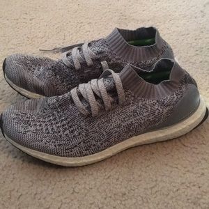 Men Adidas Ultra Boost Sz. 11